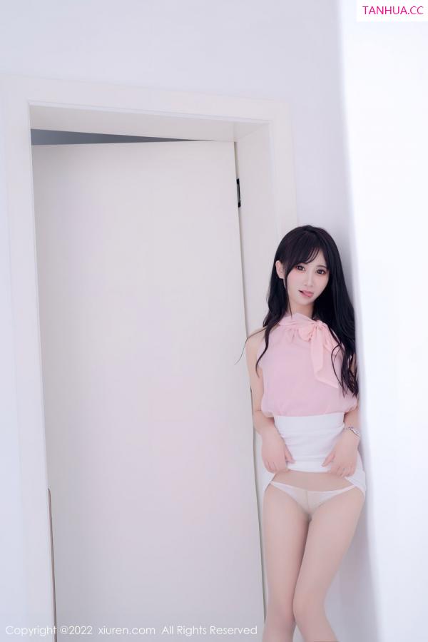 小果冻儿jelly  [XiuRen]高清写真图 2022.07.22 No.5318 小果冻儿第22张图片